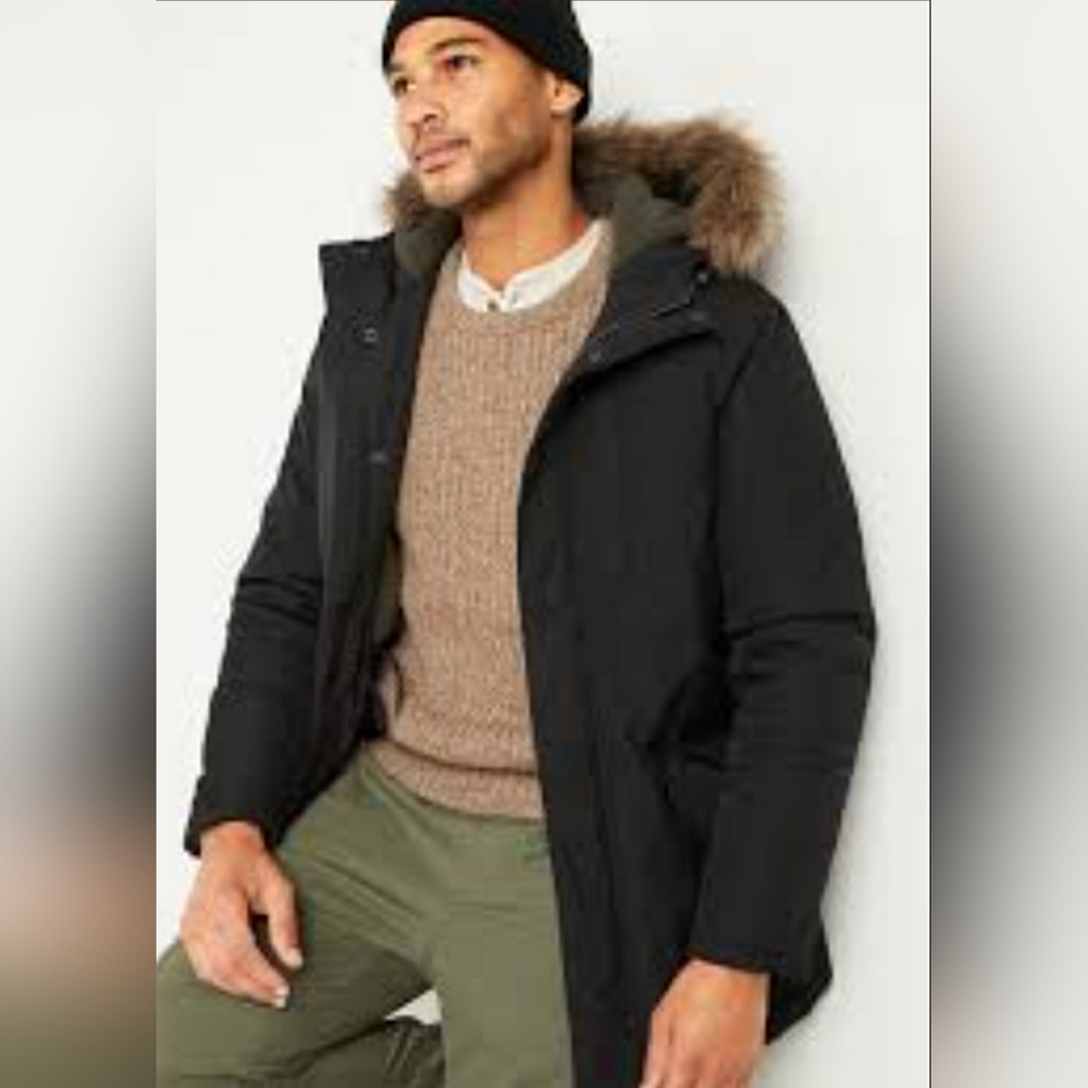 🏷Old Navy Men's Long Parka with Faux Fur - L